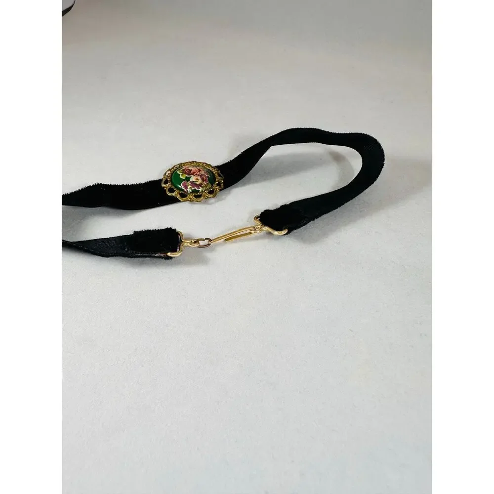 Vintage Western Germany Black Velvet Choker Floral Cabochon Necklace 13